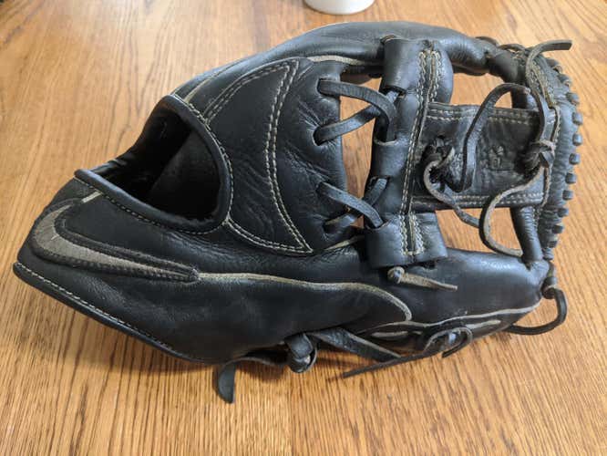 Nike Baseball Glove 11.5" Price Firm