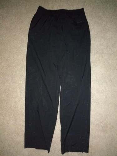 Used Adult Medium/Large Walter Hagen Rain Pants