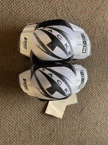 New Small CCM Ultra Tacks Elbow Pads