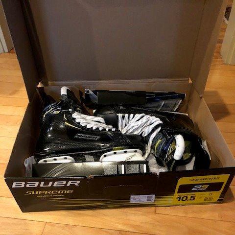 Senior New Bauer Supreme 2S Pro Hockey Skates D&R (Regular) Size 10.5