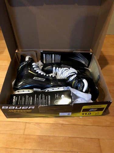 Senior New Bauer Supreme 2S Pro Hockey Skates D&R (Regular) Size 11
