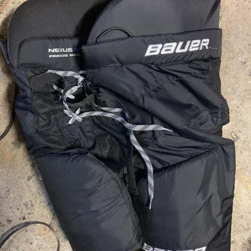 Black New Large Bauer Nexus Freeze Pro  Hockey Pants