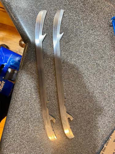 Used Bauer LS2 272
