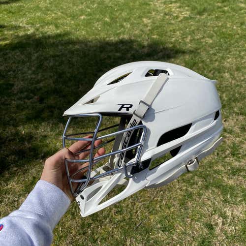 White Cascade R Helmet
