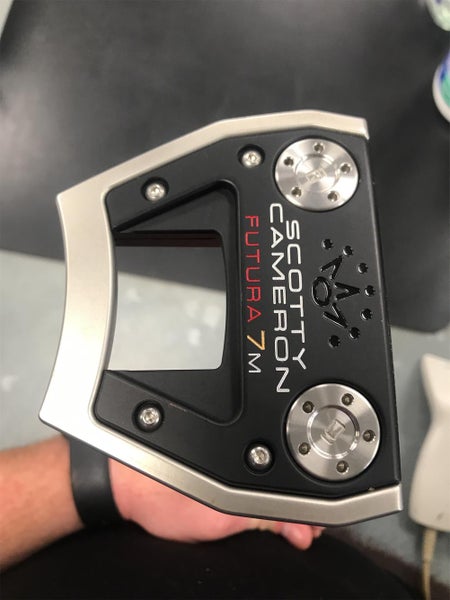 Used Right Handed Scotty Cameron Futura 35" Putter