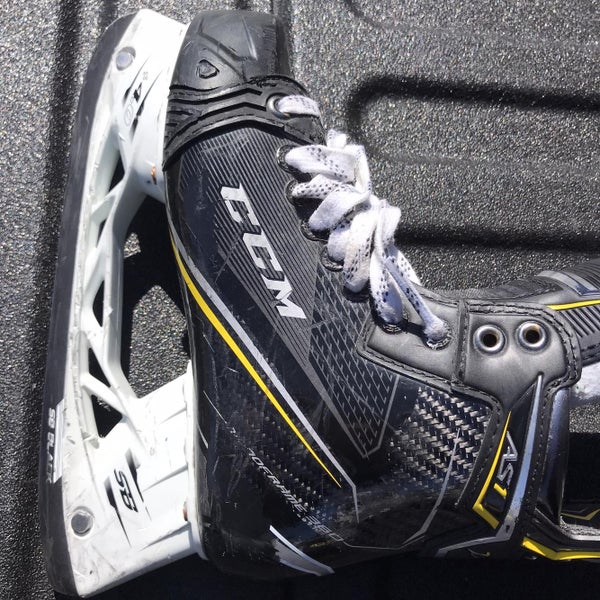 Used CCM Custom AS1 D&R (Regular) Size 6 Hockey Skates