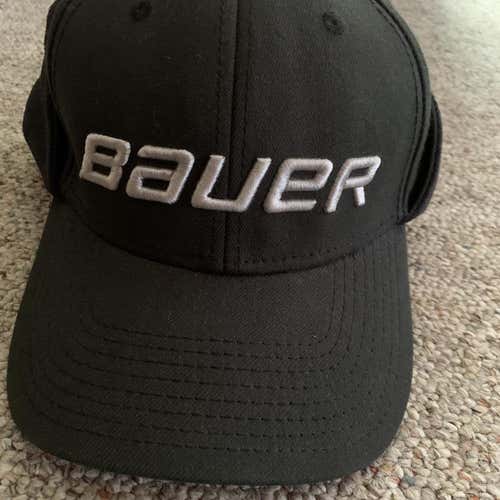 Black Adult Small / Medium Bauer Hat With Fleece Flap