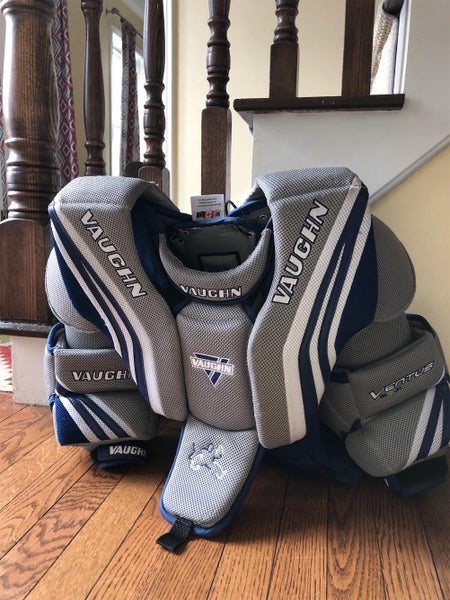 Vaughn Ventus SLR Goalie Chest Protector Junior medium
