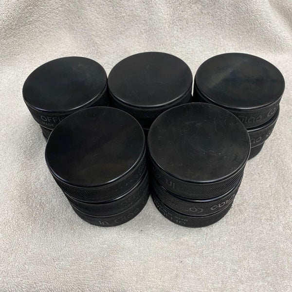 (15) Official Hockey Pucks