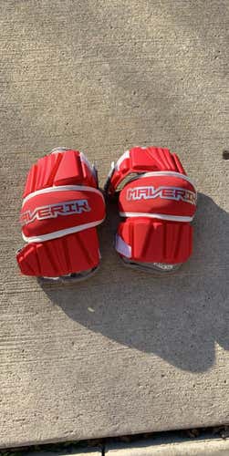 New Large Maverik Max Arm Pads