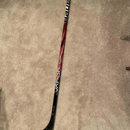 Used Right Handed Vapor 2x Team Hockey Stick