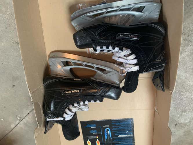 Junior Used Bauer Supreme 1S Hockey Skates D&R (Regular) Size 4.5
