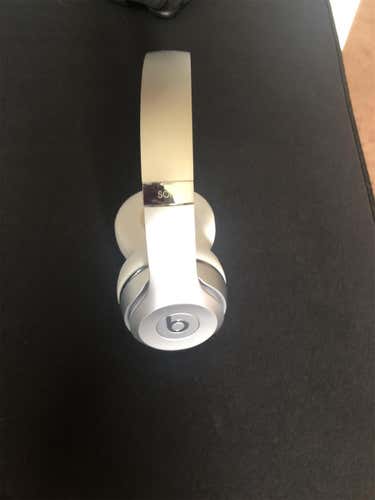beats Headphones silver