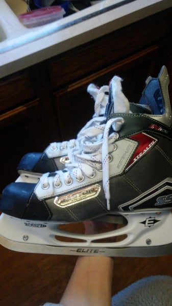 Senior Used Easton Stealth S9 Hockey Skates EE (Extra Wide) Pro Stock Size 9.5