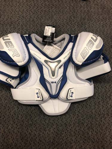Bauer Junior Large Nexus 1N  Shoulder Pads