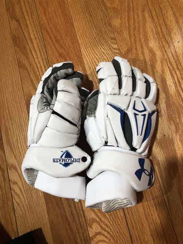 Under Armour Gloves
