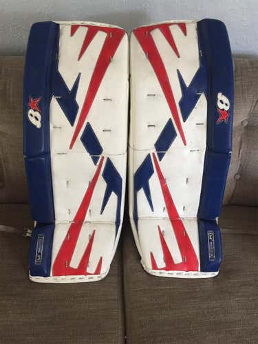 White Used 31" Brian's M Series  Goalie Leg Pads