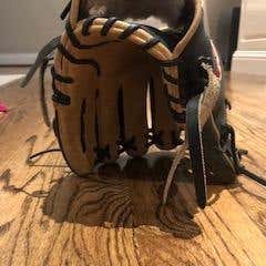 Used Rawlings Right Handed Infield Pro Preferred Baseball Glove 11.5"