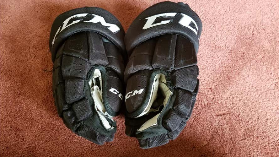 Black Used Senior CCM Pro Model Gloves 15"
