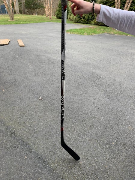 Used Left Handed Vapor X600 Hockey Stick