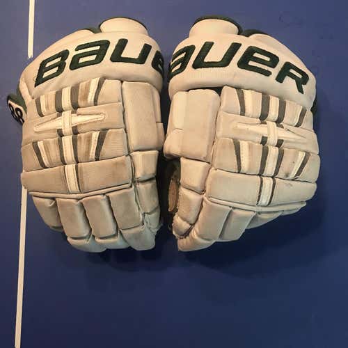 White Used Bauer 4 Roll 14" Gloves