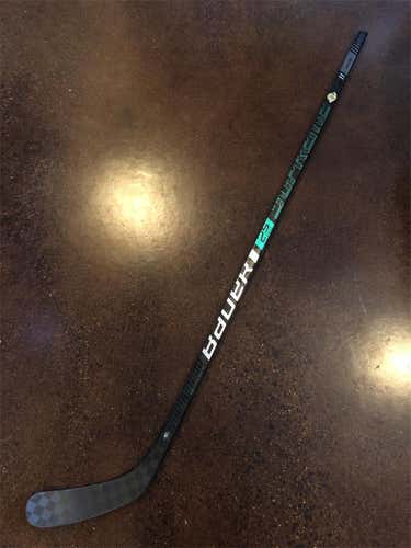 New - 2S Pro - RH Pro Stock - P92 87 Flex - Grip