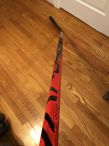 Used Senior Bauer Left Handed Vapor FlyLite Hockey Stick Toe