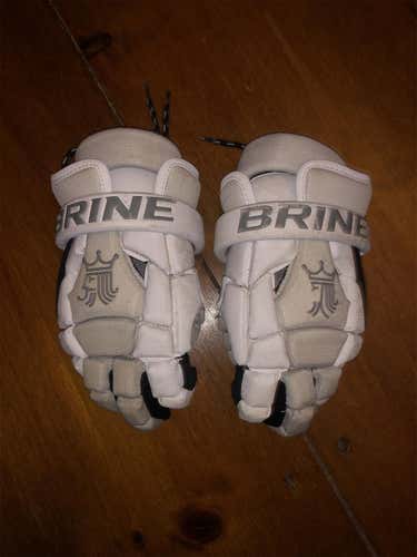 White Used Player Brine King Superlight II 12" Lacrosse Gloves