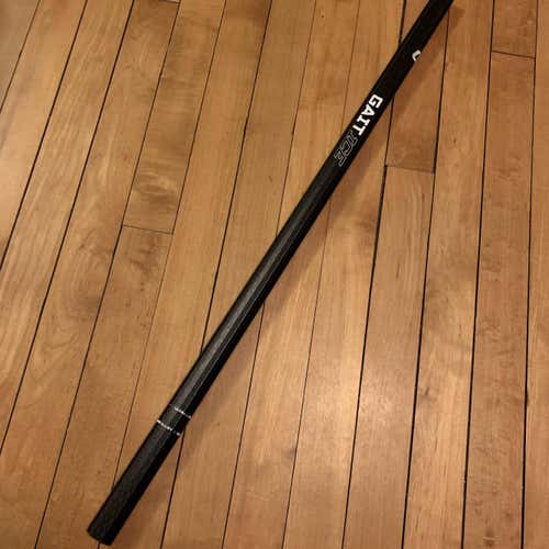 New Gait Ice Shaft