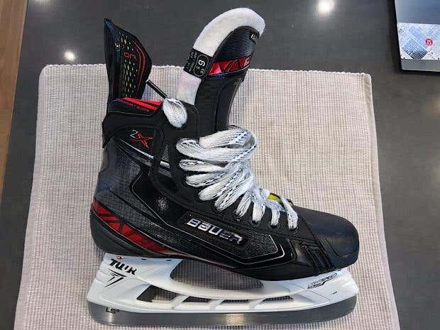 Used Bauer Vapor 2X Hockey Skates EE (Extra Wide) Size 6.5