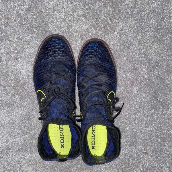 Magista High Top (indoor) Soccer Cleats, Size 10.5 Men’s