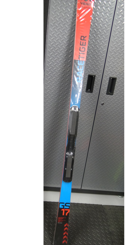 Brand New 2018 Volkl Racing Racetiger GS Skis With Bindings Max Din 12