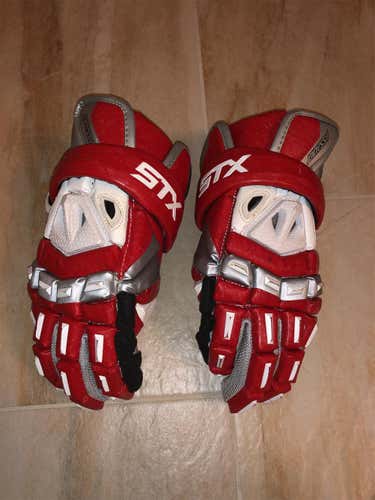 Red Used STX Assault 13" Lacrosse Gloves