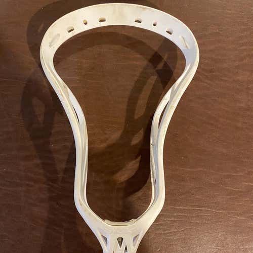 Used Attack & Midfield Unstrung Noz 2X Head