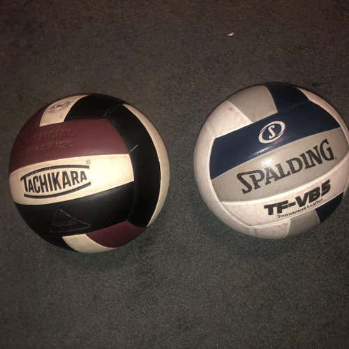 2 Volley balls