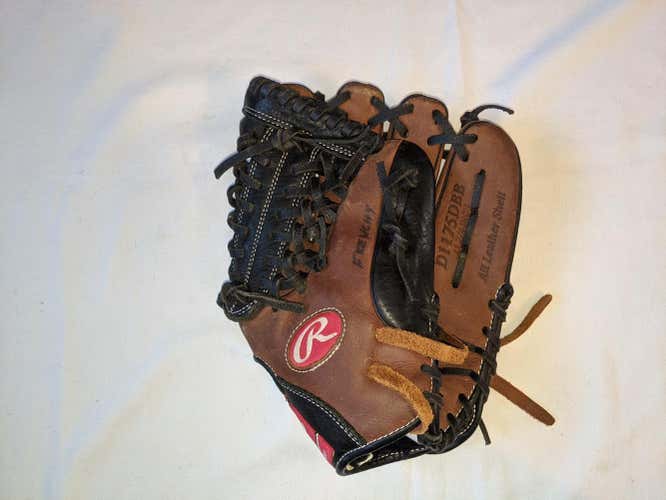 Used Rawlings Right Handed D1175dbb Baseball Glove 11.75"