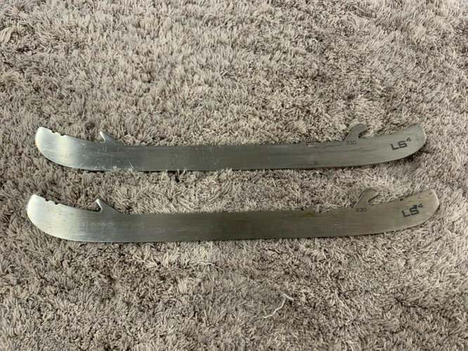 Bauer Tuuk LS4 Steel Runners size 230 for LightSpeed Edge Holders
