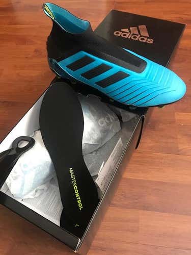 Blue New Men's 9.5 (Women's 10.5) FG Molded Cleats Adidas Predator 19+ Cleats - NEW