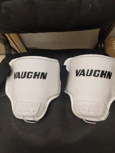 Vaughn thigh guards