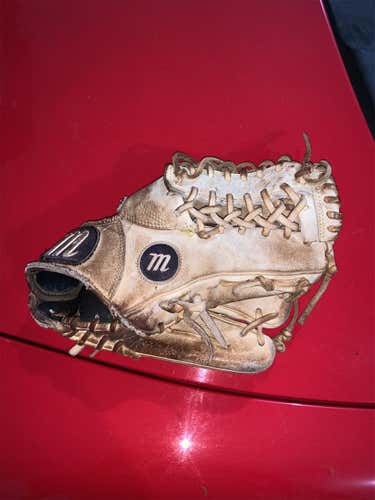 Used Right Handed 11.75" Baseball Glove