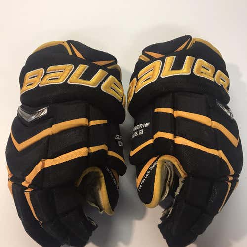 Black Used Bauer Supreme One.8 14" Gloves