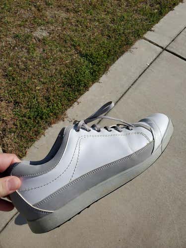 Footjoy Contour white size 11