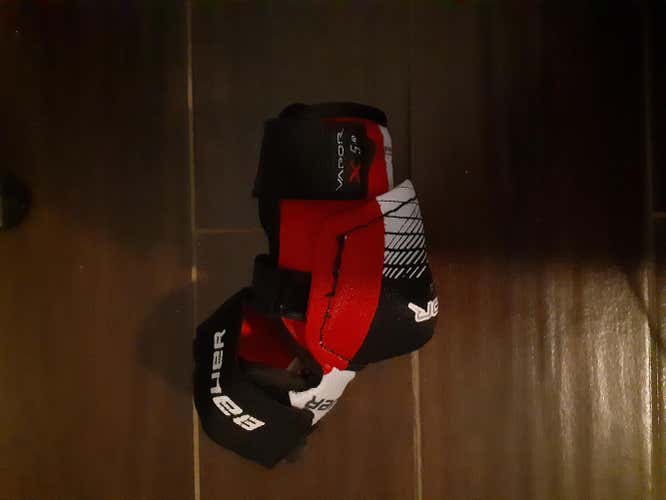 New youth Small Bauer Elbow Pads