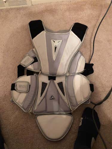 White Used One Size Fits All STX Agent Chest Protector