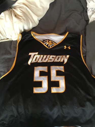 Towson Under Armour Pinny