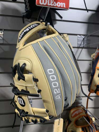 NWT Wilson A2000 1788 11.25”