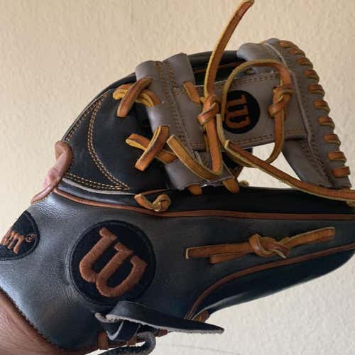 Black Used Infield A2K 11.5" Baseball Glove
