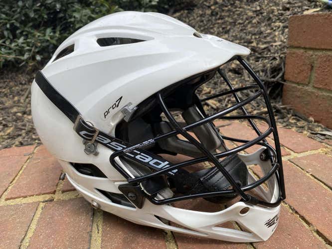 White Used Adult Cascade Pro7 Helmet
