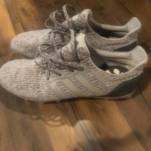 11.5  Adidas Ultra boost Cleats Low Cut