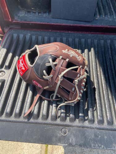 Brown Used Infield Heart of the Hide 11.75" Baseball Glove
